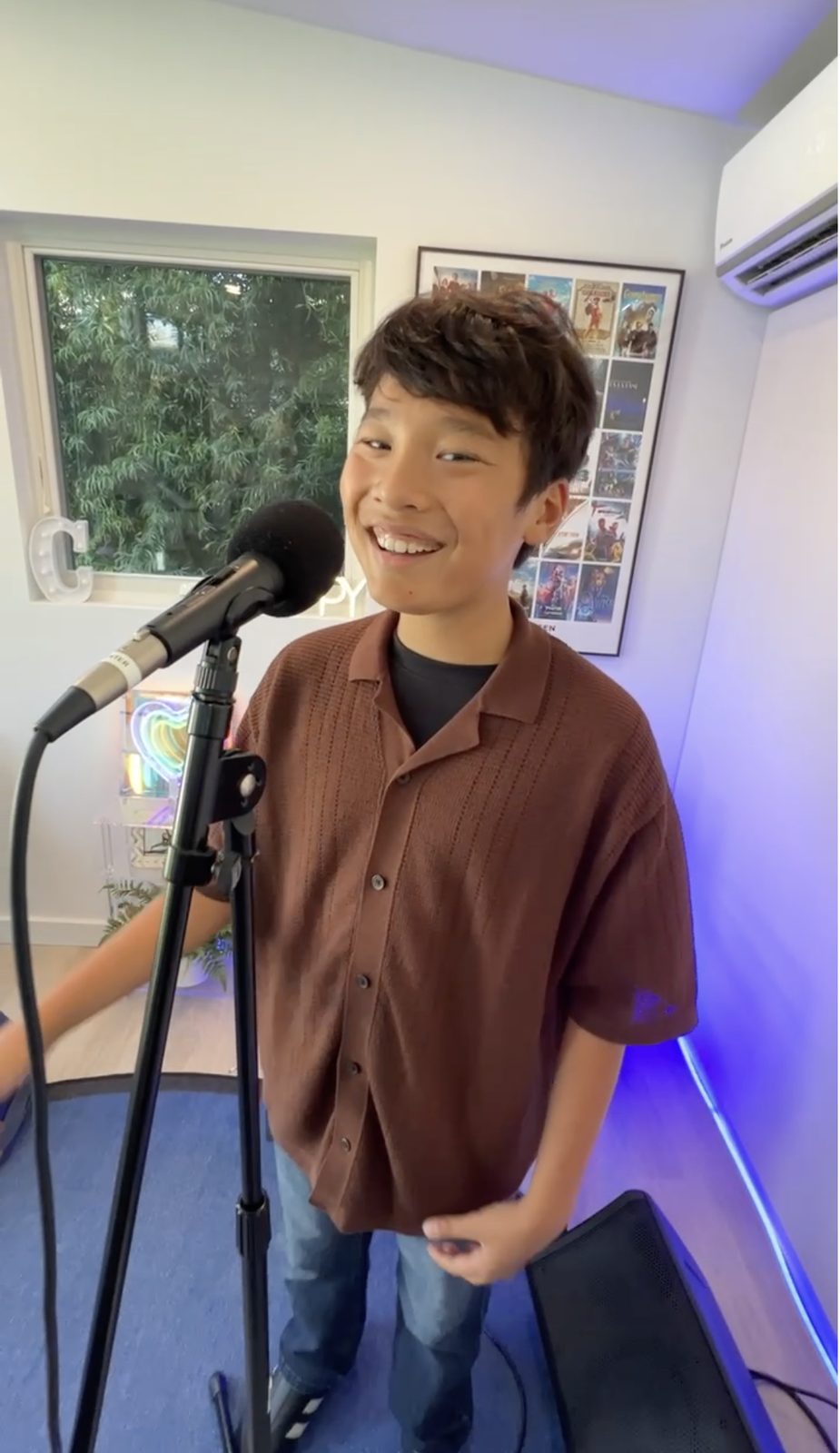Luke — singing lesson, Studio C